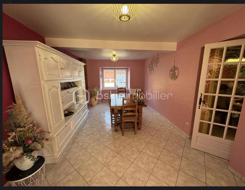 Maison traditionnelle - 135 m² - 7 pièces