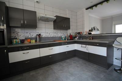 Maison de village - 137 m² - 6 pièces