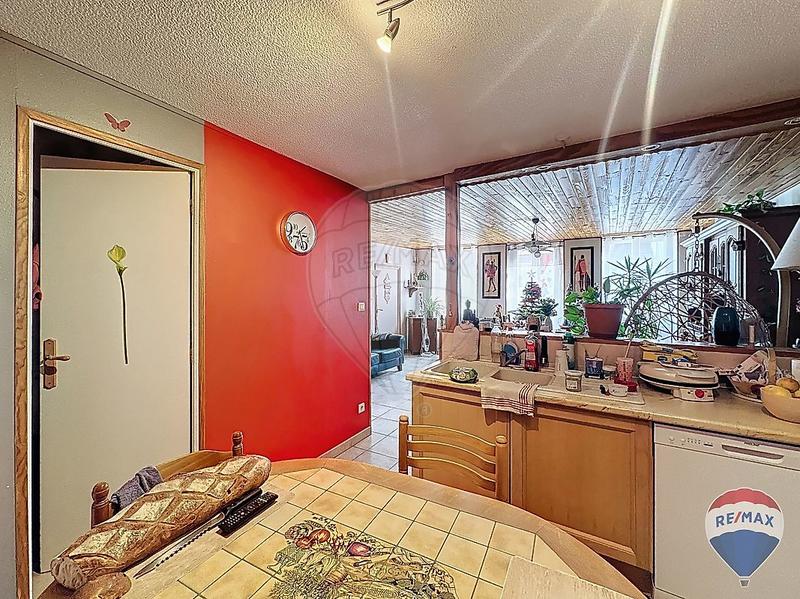 Maison - 105 m² - 4 pièces