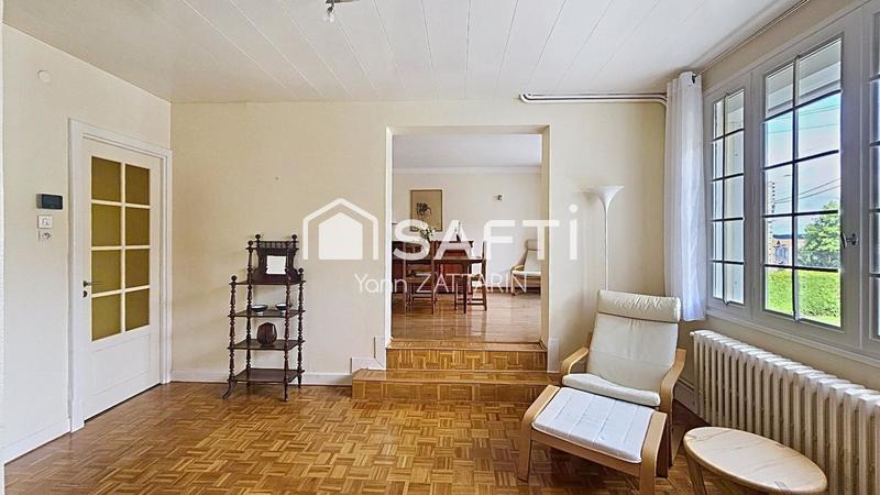 Maison - 150 m² - 7 pièces