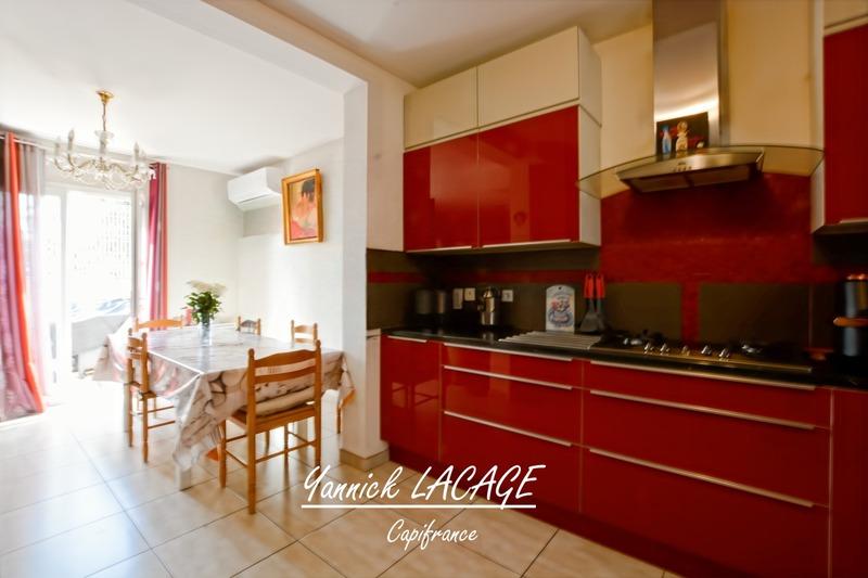 Maison - 88 m² - 4 pièces