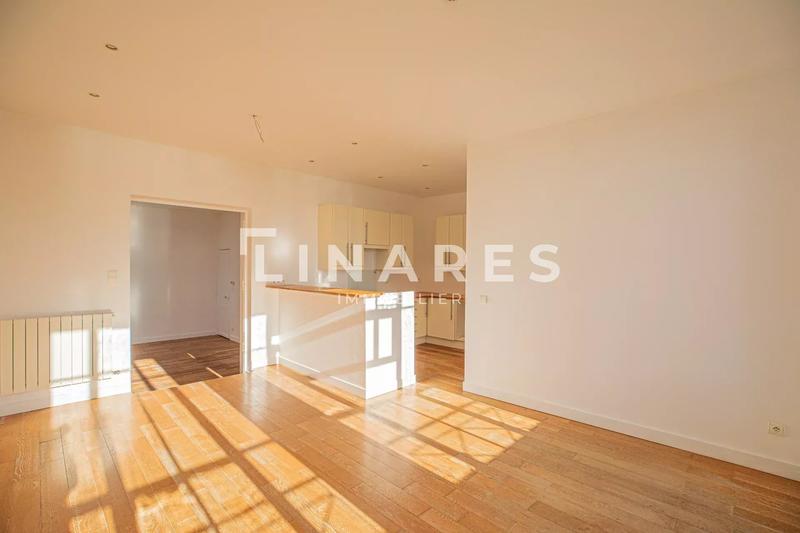 Appartement - 100 m² - 4 pièces