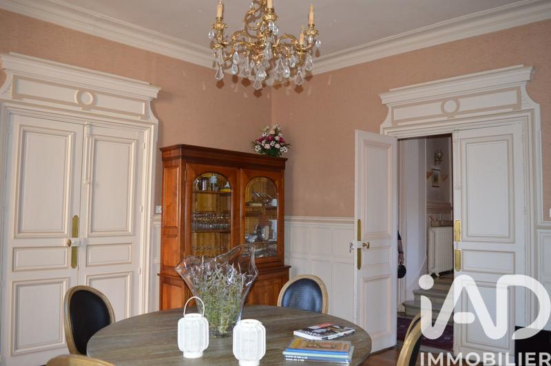Maison - 390 m² - 12 pièces