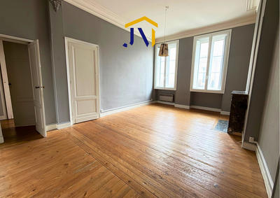 Appartement - 92 m² - 3 pièces