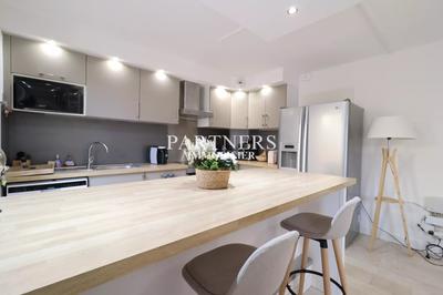 Villa - 90 m² - 4 pièces