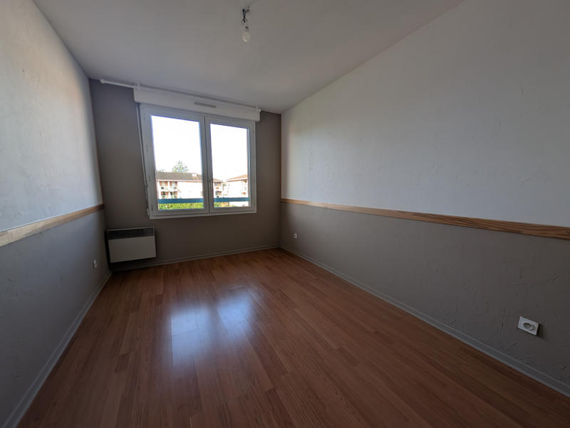Appartement - 95 m² - 5 pièces