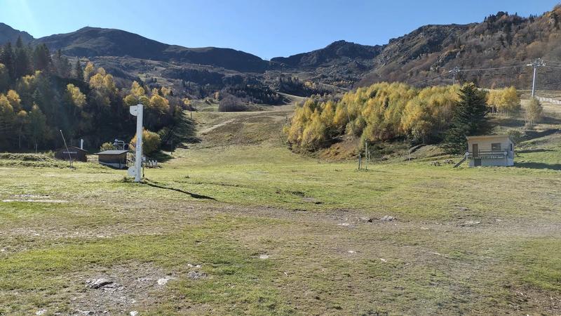 Bureau - 468 m² - 6 pièces