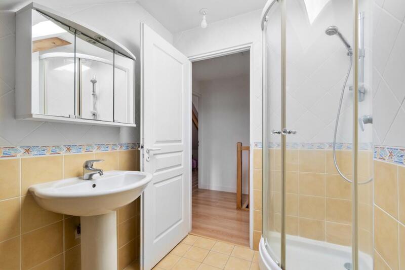 Maison - 134 m² - 7 pièces