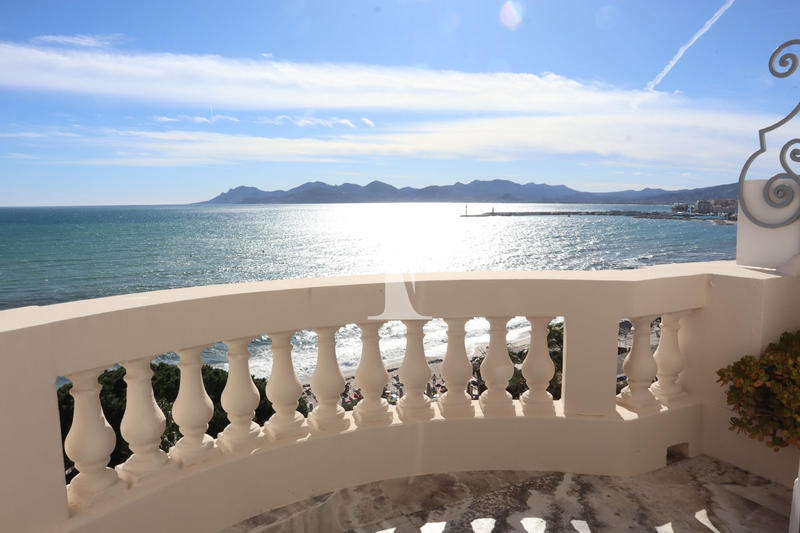 Appartement - 110 m² - 3 pièces