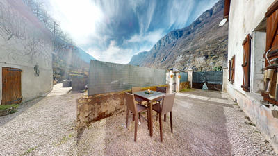 Maison - 103 m² - 4 pièces