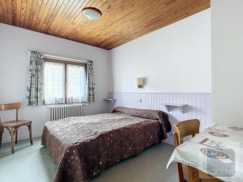 Châlet - 252 m² - 16 pièces