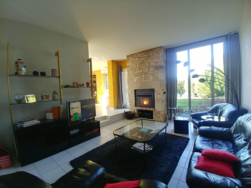 Maison - 120 m² - 5 pièces
