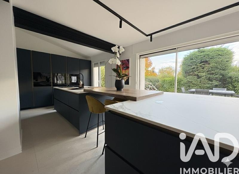 Maison - 150 m² - 7 pièces