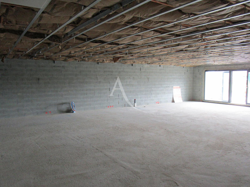 Local commercial - 150 m²