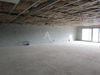 Local commercial - 150 m²