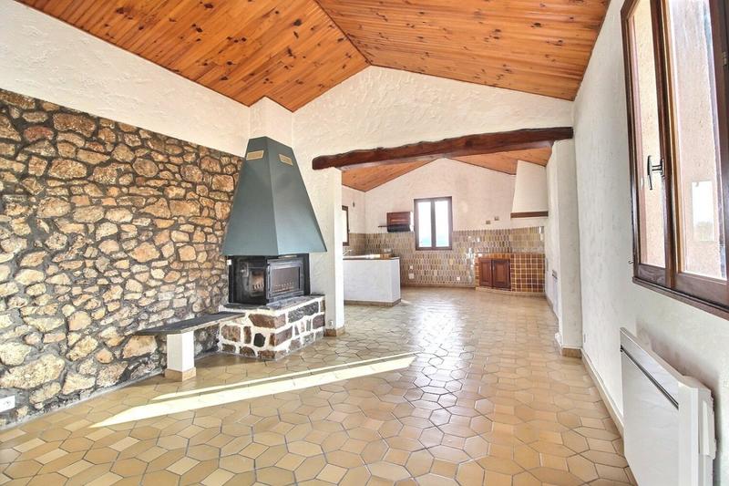 Maison - 61 m² - 3 pièces