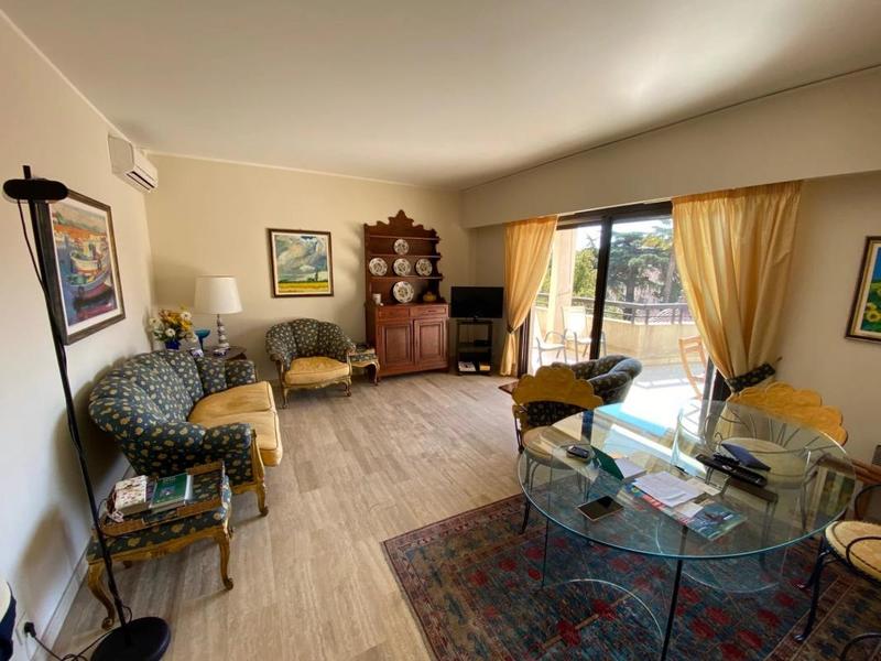 Appartement - 86 m² - 4 pièces