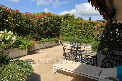 Appartement - 114 m² - 4 pièces