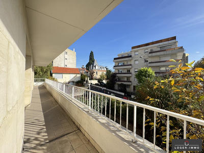 Appartement - 74 m² - 3 pièces