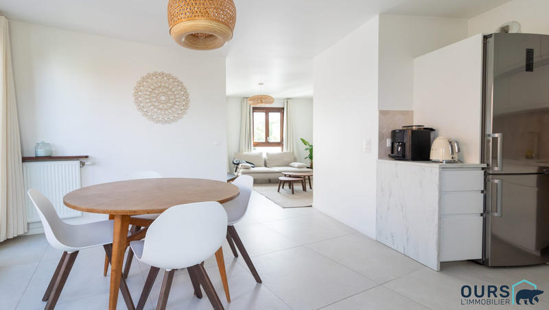 Duplex - 83 m² - 4 pièces