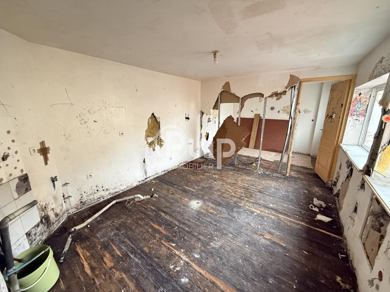 Immeuble - 142 m² - 5 pièces