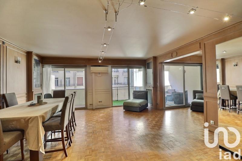 Appartement - 100 m² - 4 pièces