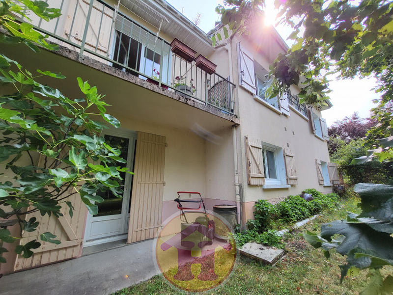 Maison - 98 m² - 5 pièces