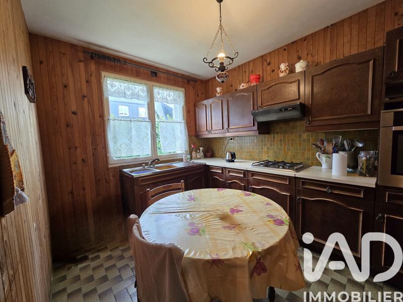 Maison - 91 m² - 5 pièces