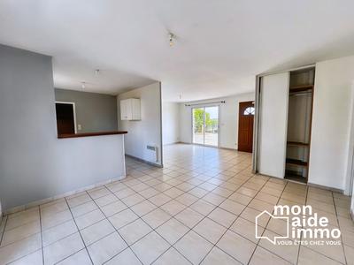 Maison - 87 m² - 4 pièces