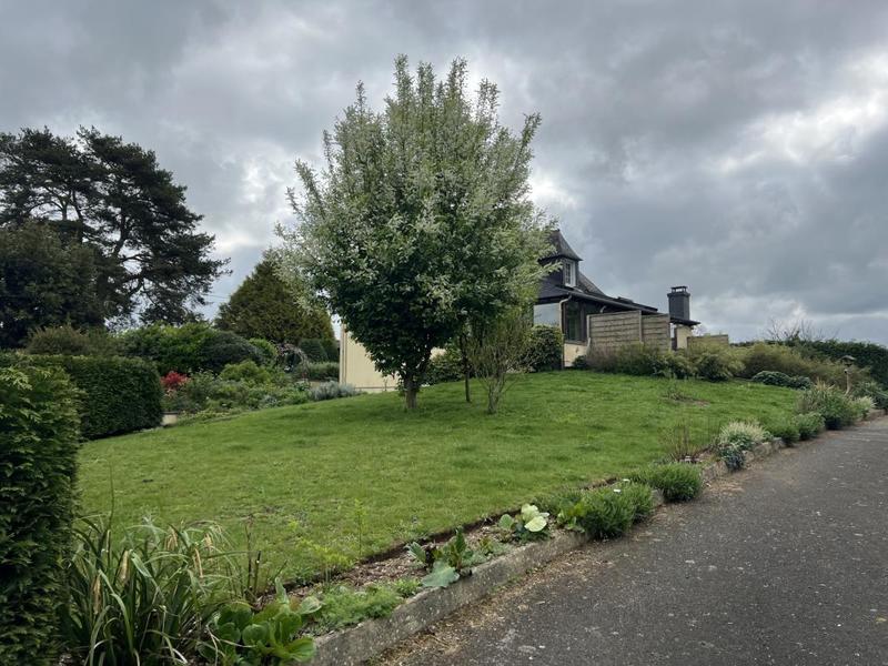 Maison - 140 m² - 7 pièces