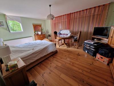 Maison - 206 m² - 6 pièces