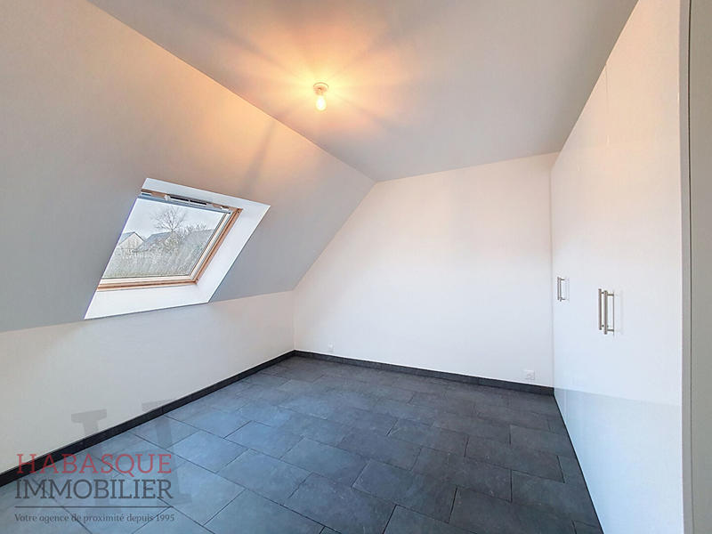 Maison - 106 m² - 6 pièces