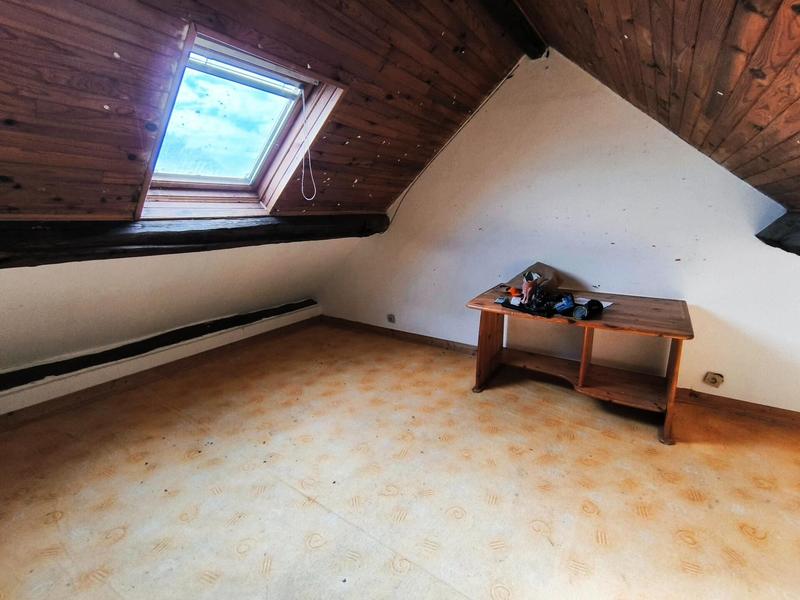 Maison - 111 m² - 6 pièces