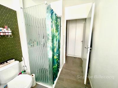 Appartement - 93 m² - 5 pièces