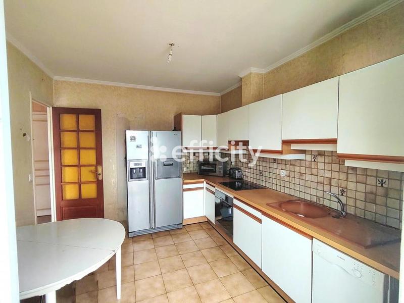 Maison - 135 m² - 6 pièces