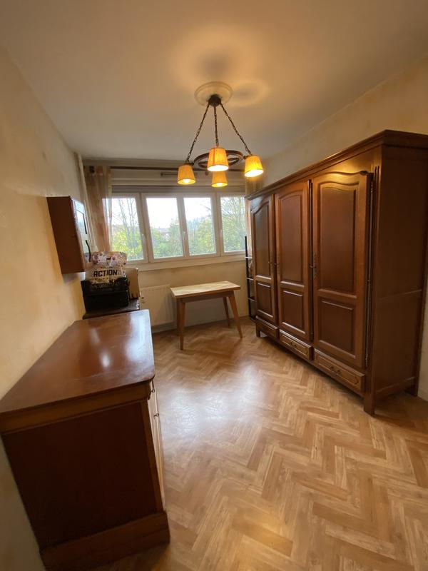 Appartement - 83 m² - 3 pièces