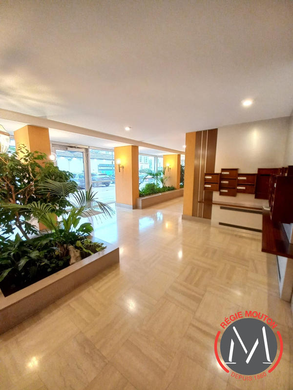 Appartement - 103 m² - 4 pièces