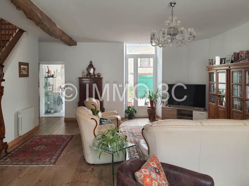 Maison de ville - 197 m² - 10 pièces