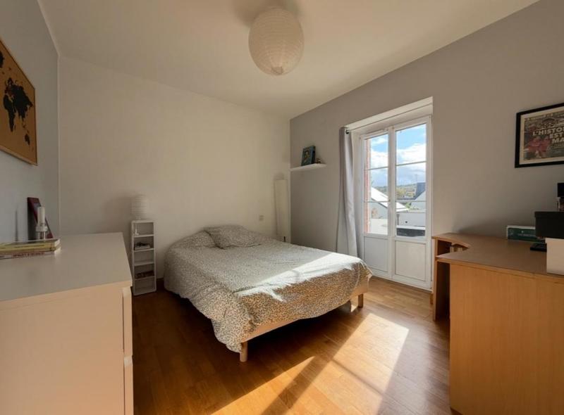 Maison - 153 m² - 8 pièces