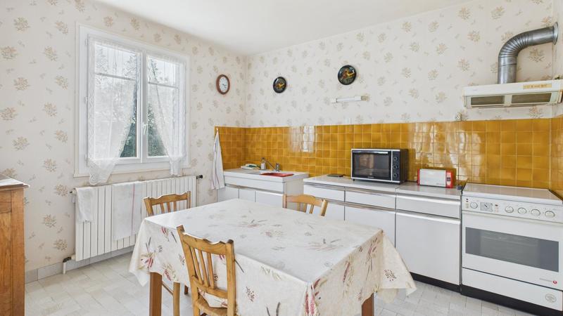 Maison - 93 m² - 4 pièces