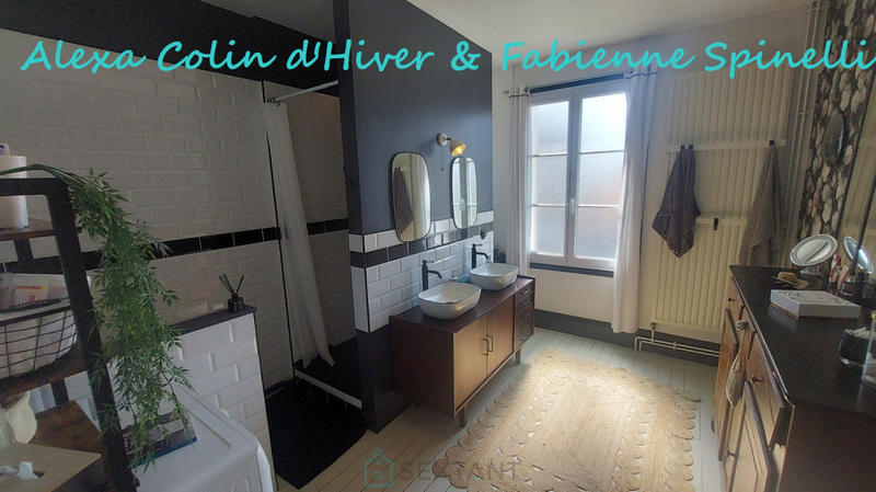 Maison - 143 m² - 6 pièces