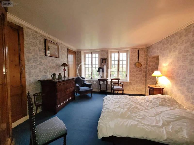 Maison de maîtres - 230 m² - 10 pièces