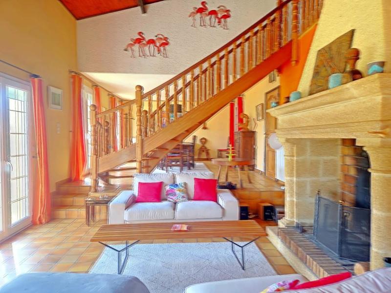 Maison - 198 m² - 5 pièces