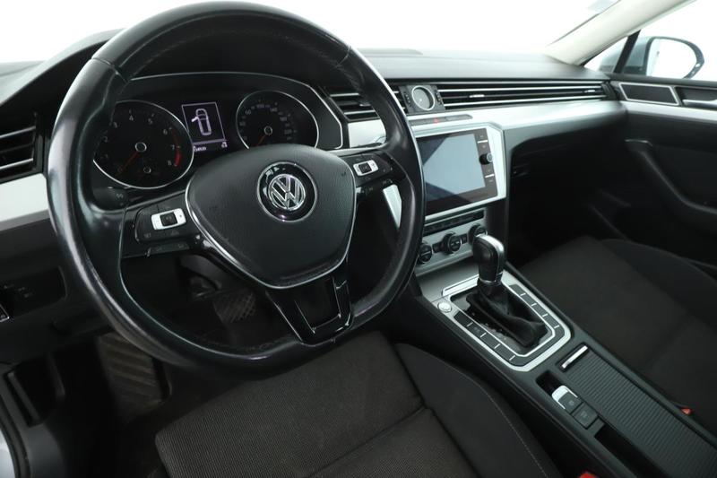 Volkswagen Passat Sw 1.4 Tsi Act BlueMotion Tech Connect Dsg7 150 ch