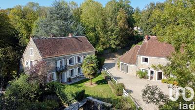 Maison - 315 m² - 11 pièces