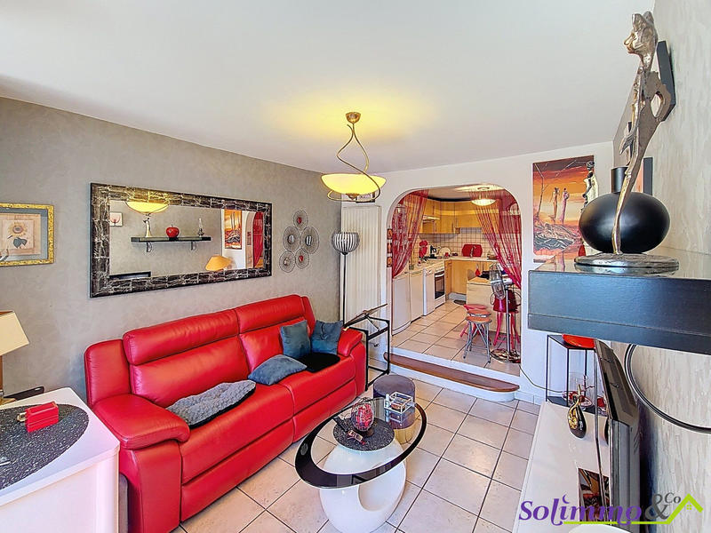 Maison - 82 m² - 6 pièces