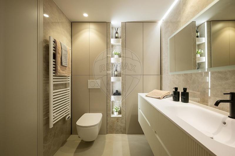 Appartement - 84 m² - 3 pièces