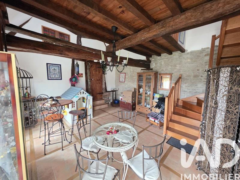 Maison - 130 m² - 6 pièces