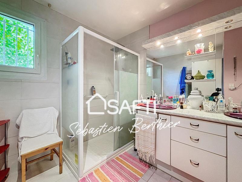 Maison - 145 m² - 5 pièces