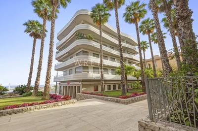 Appartement - 77 m² - 3 pièces